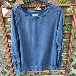 Lucky Lotus L crew neck sweatshirt navy blue